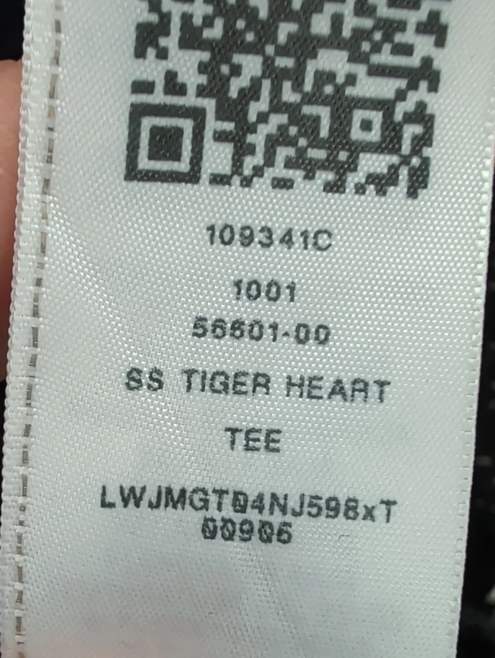 True Religion Tiger Heart Men’s Black Graphic Tiger Tee